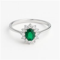 Anello da donna in oro bianco 18 kt con zircone verde da 4 x 7mm e contorno di zirconi bianchi – 2.18 g – Misura 13 – Idee Preziose dal 1987 - IP.AK18B/4